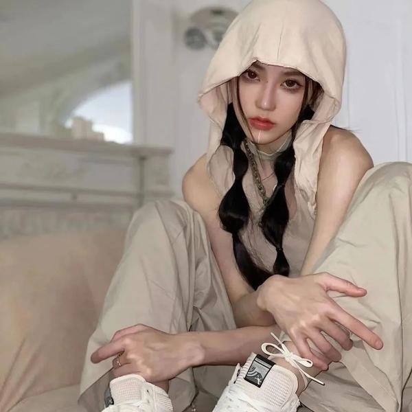劲辣红巨人