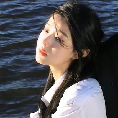 容基耶尔女士